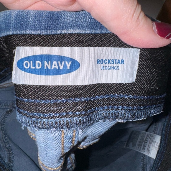 Old Navy Rockstar Jeggings - Picture 4 of 5